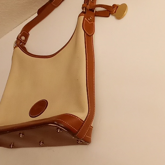 DOONEY BOURKE ALL WEATHER LEATHER Party  Office One Size Cream-Brown Colors B33 - Picture 13 of 16
